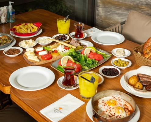 صبحانه ترکی شعبه فرشته رستوران قصاب